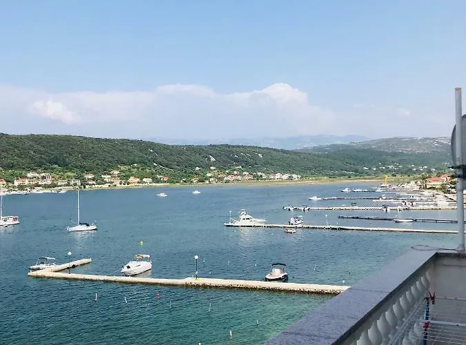 Kaala Old House Apartamento Supetarska Draga